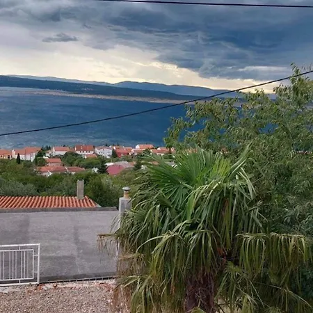Apartments Dramalj *